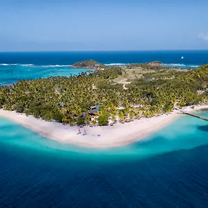 https://palm-island-resort.comcaribbean.com