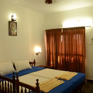 https://hotel-sea-view-palace-the-beach-hotel-kovalam-695527.kerala-hotels.net